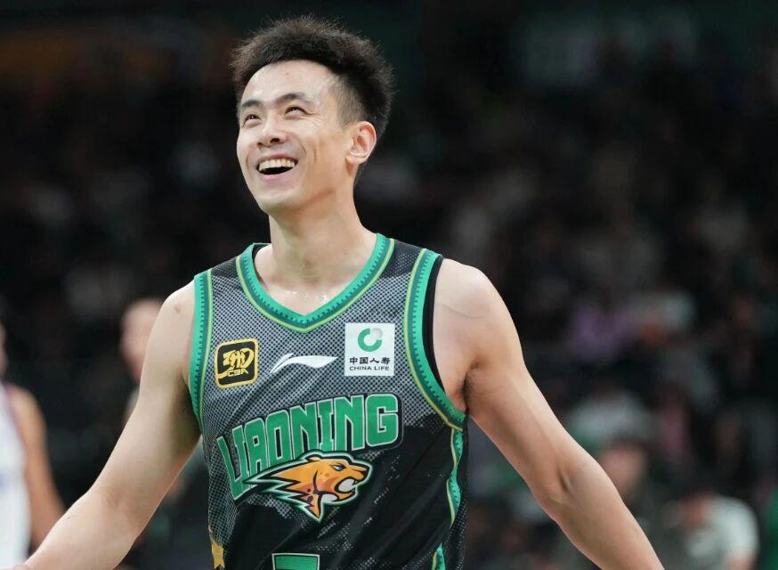 贝林厄姆一条龙破门,皇马4比0大胜马拉加